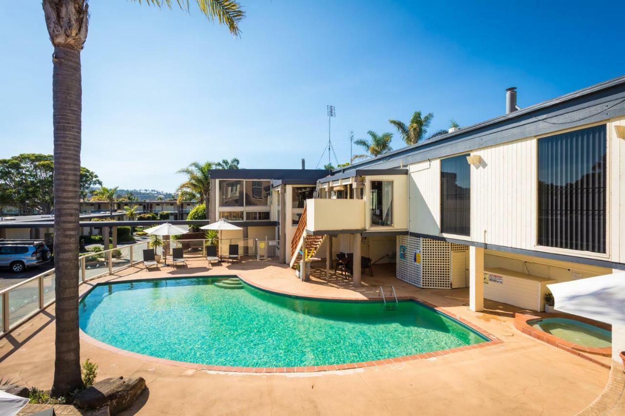 Black Dolphin Motel & Apartments Merimbula Exterior photo