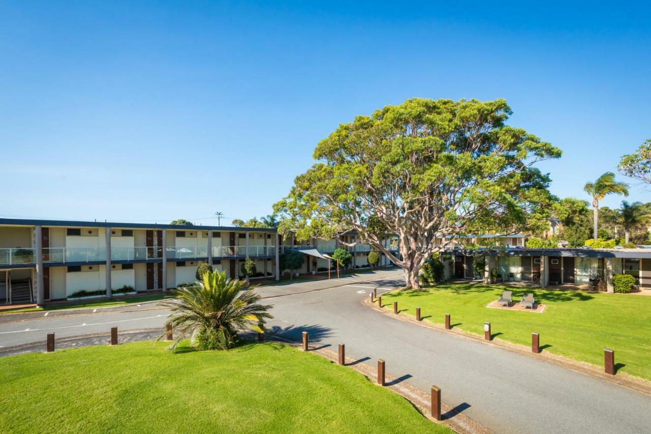 Black Dolphin Motel & Apartments Merimbula Exterior photo