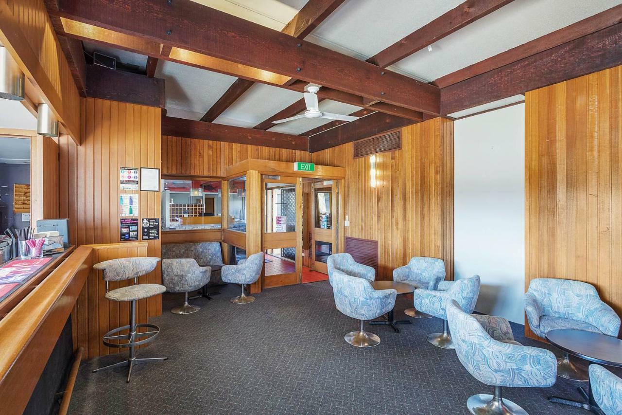 Black Dolphin Motel & Apartments Merimbula Exterior photo